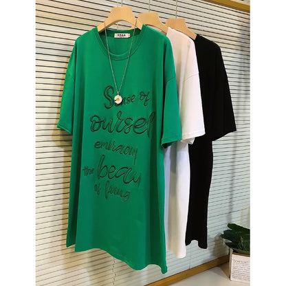 Camiseta informal de manga corta con bordado de letras para mujer, talla grande