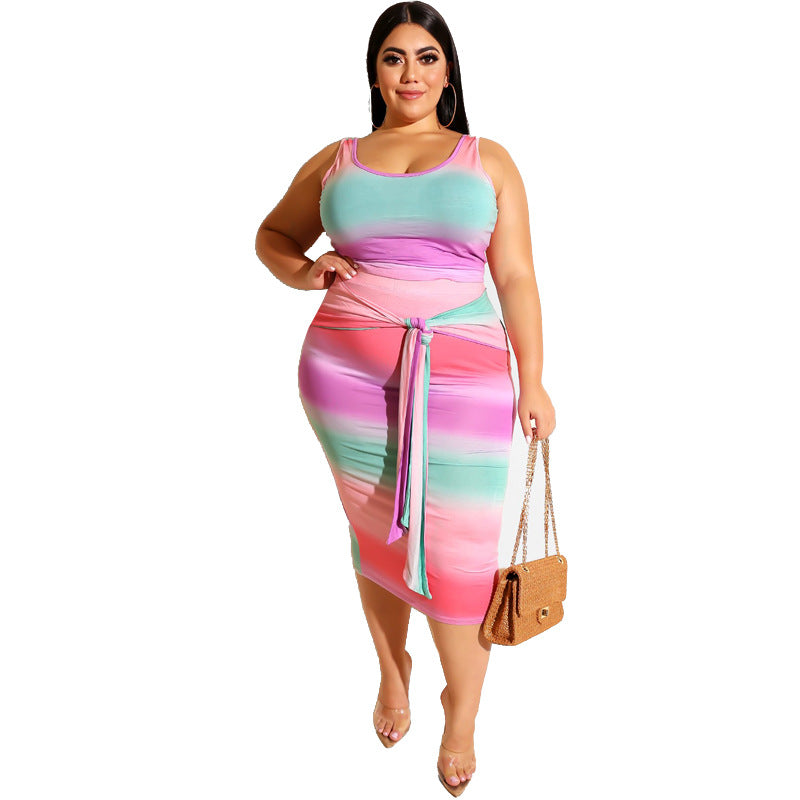 Conjunto de dos piezas de camiseta sin mangas con bloques de color y falda ajustada para mujer