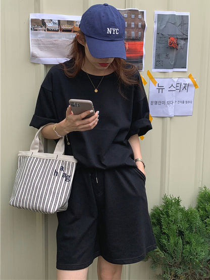 Women Fashion Casual Solid Color Round Neck Short Sleeve Top Shorts Sports Set