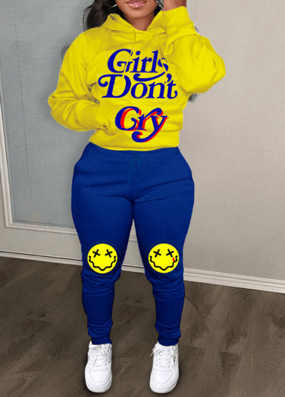 Conjunto de dos piezas con capucha y pantalones estampados de letras informales para mujer