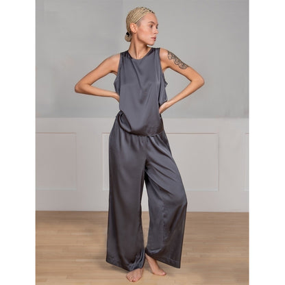 Conjunto de top y pantalón sin mangas cruzados en color liso informal a la moda para mujer