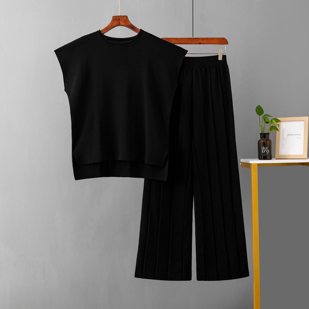 Conjunto de punto con pantalones anchos y chaleco sin mangas de color liso informal para mujer