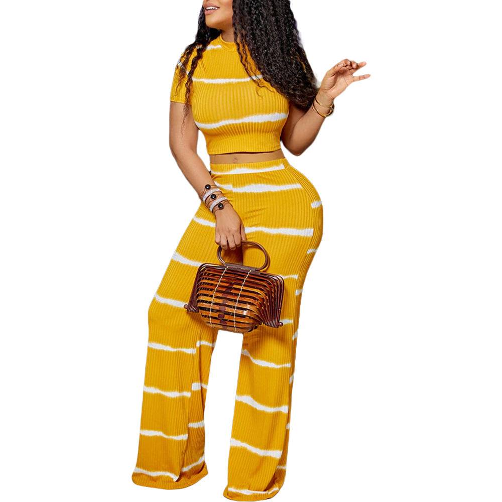 Conjunto de pantalón y top corto de manga corta con estampado de rayas para mujer