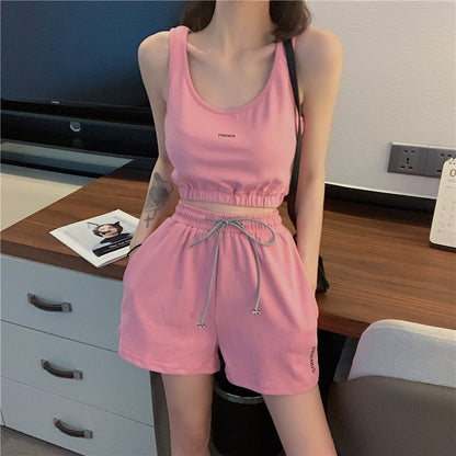 Conjunto deportivo informal de moda para mujer, con camiseta sin mangas y pantalones cortos con cuello en U