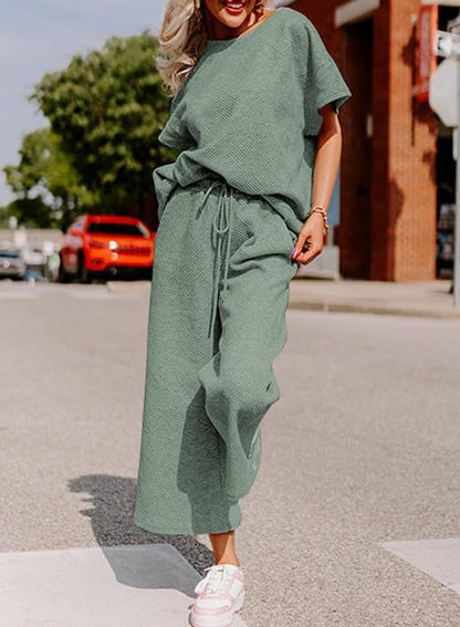 Women Fashion Casual Solid Color Short Sleeve Round-Neck Top Loose Drawstring Pants Two-Piece Set