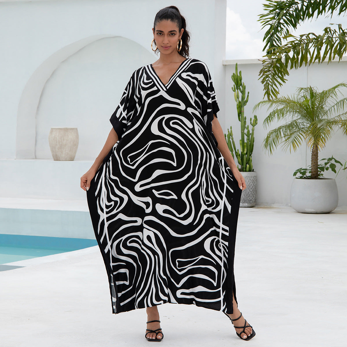 Traje de baño de playa holgado con cuello en V y estampado informal para mujer