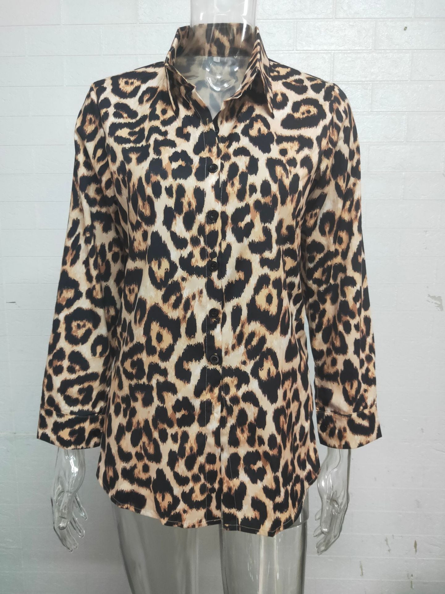 Camisa informal de manga larga con solapa y estampado de rayas de leopardo para mujer