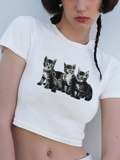 Camiseta corta informal de verano para mujer con estampado floral y letras, cuello redondo y manga corta