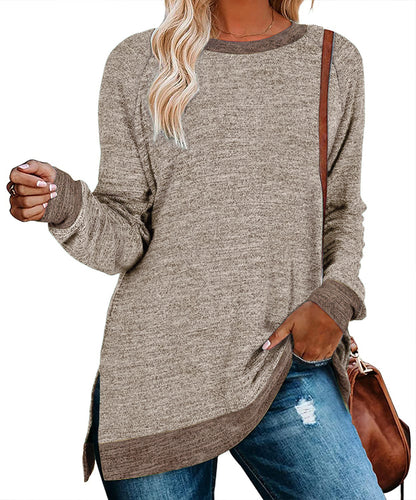 Camiseta informal de manga larga con cuello redondo y abertura en color para mujer