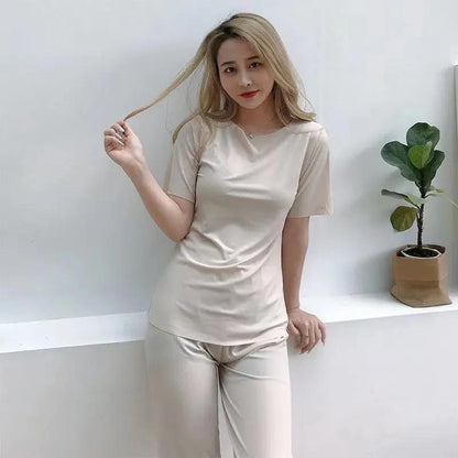 Conjunto de dos piezas de top y pantalón de manga corta de seda helada informal de verano para mujer