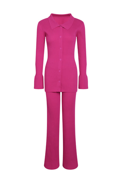 Conjunto de top y pantalón de manga larga con botonadura sencilla de punto de color liso informal para mujer