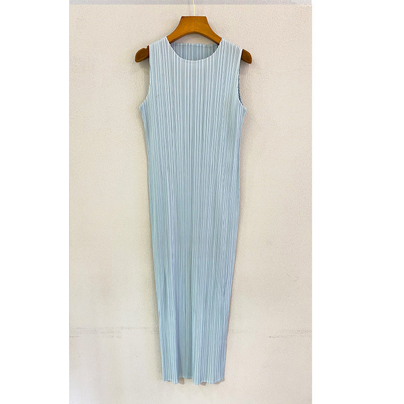 Vestido largo minimalista informal de color liso, suave, sin mangas, con cuello redondo y pliegues para mujer