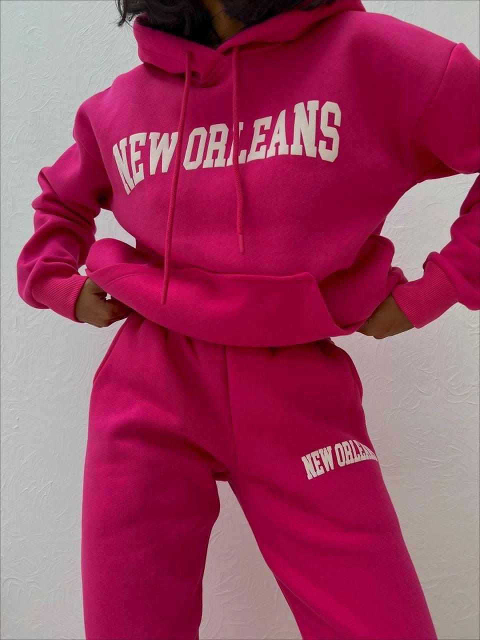 Conjunto deportivo informal de moda para mujer, con capucha y pantalones de chándal, estampado de letras y nombre de ciudad y bolsillo
