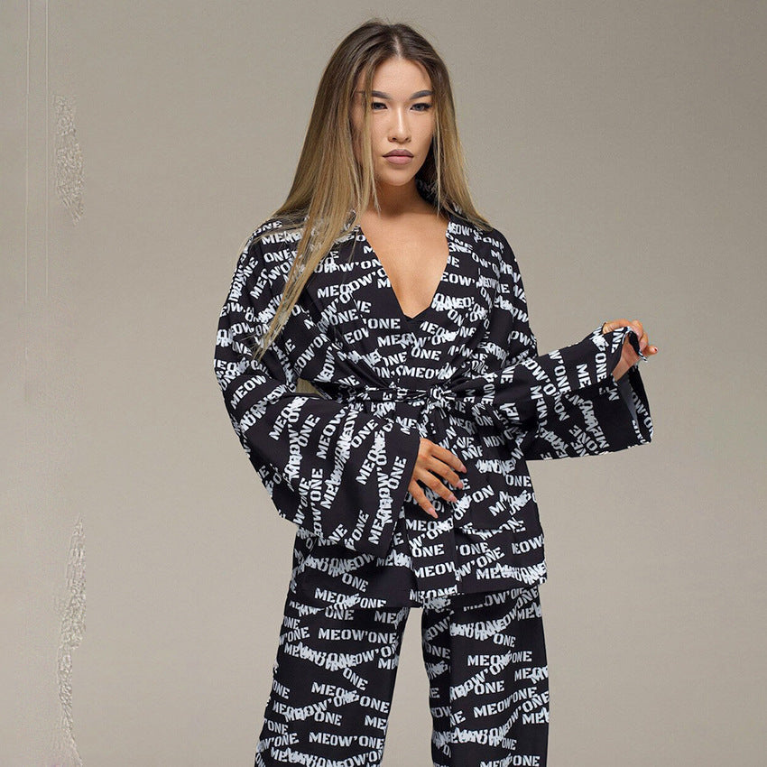 Conjunto de pijama de seda estampado informal y holgado para mujer