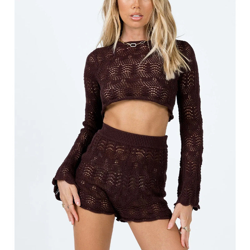 Conjunto de dos piezas de top corto de manga larga y pantalones cortos casuales de punto calado para mujer