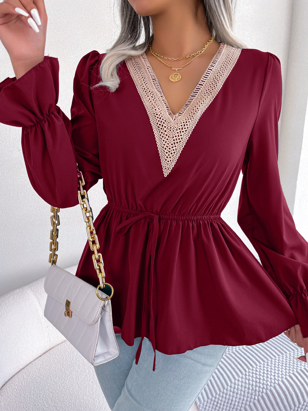 Blusa de gasa con volantes y cintura definida con cuello en V y cordones para oficina informal para mujer