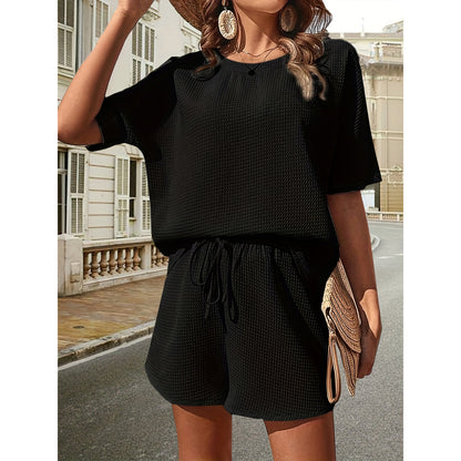Conjunto informal de dos piezas para mujer: top de manga corta y pantalones cortos lisos