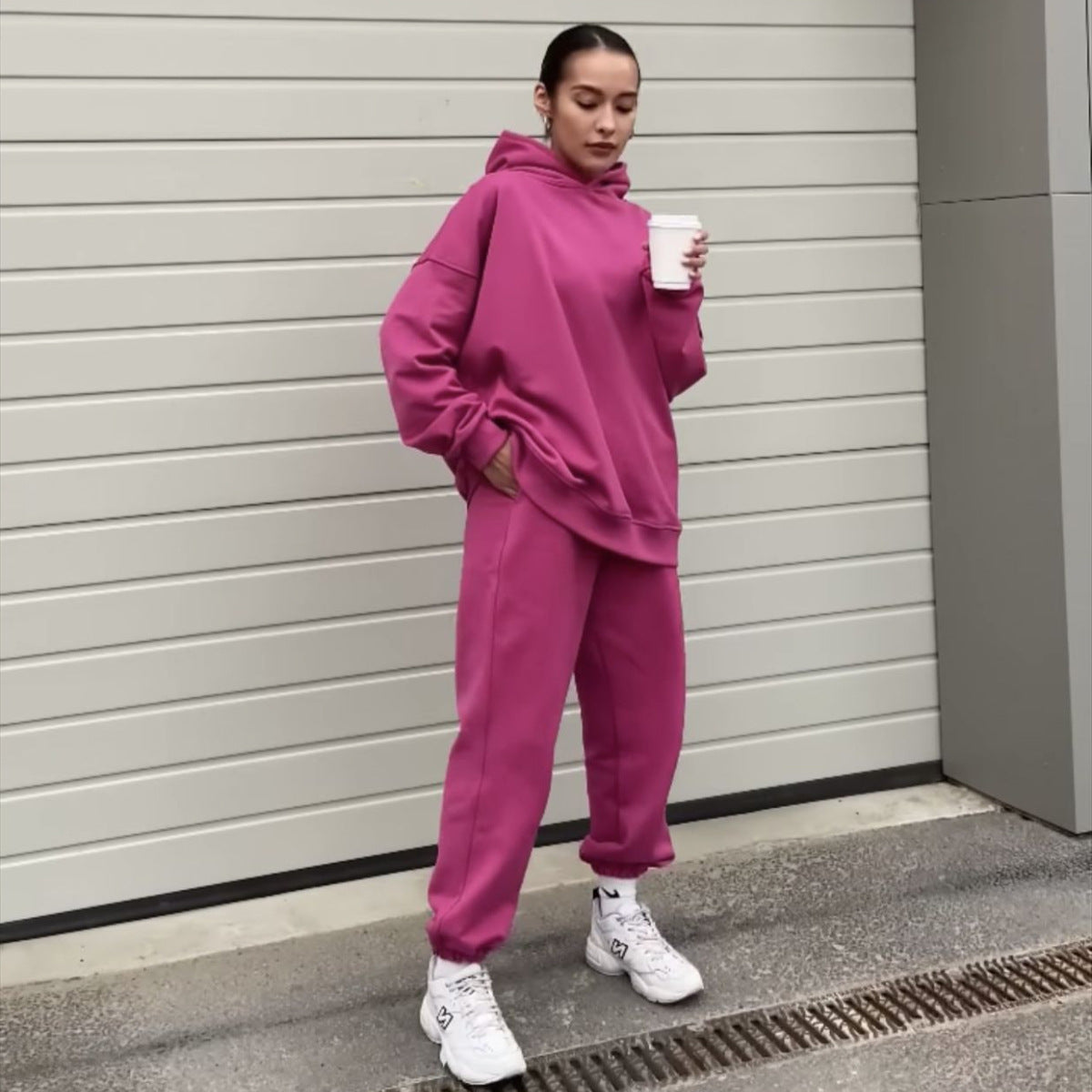 Conjunto deportivo básico informal de otoño para mujer, de manga larga, color liso, con capucha y pantalones de chándal