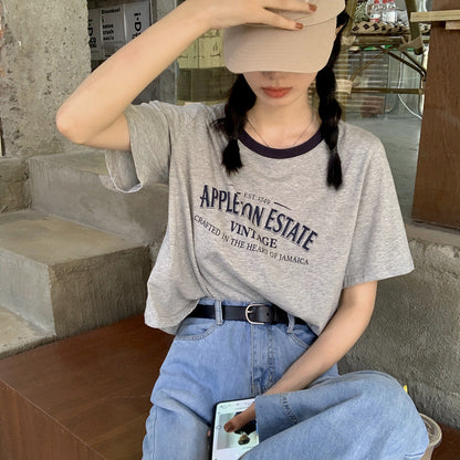 Camiseta informal de manga corta con cuello redondo y estampado de letras para mujer