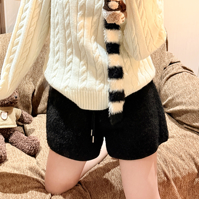 Women Fashion Casual Lamb Fleece High-Waist Wide Leg Shorts