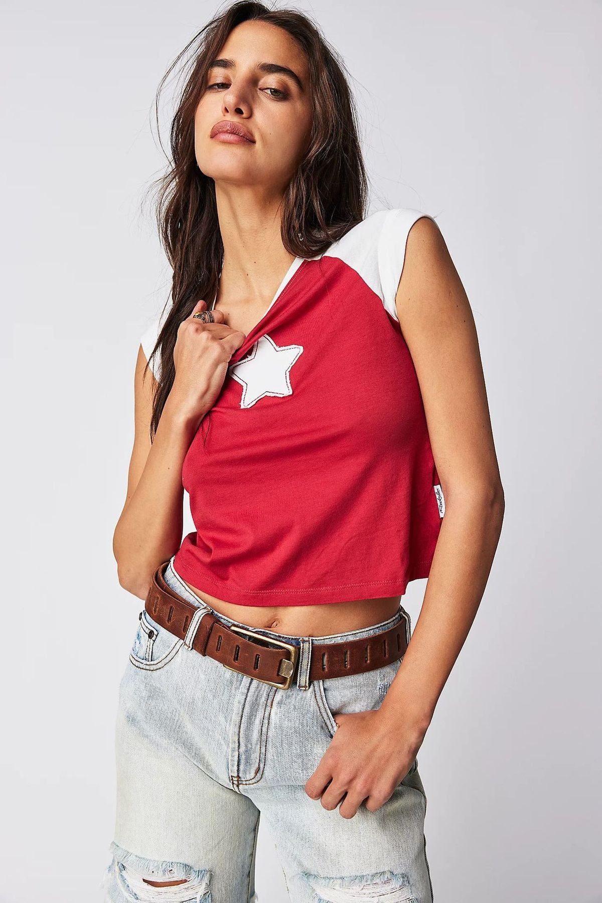 Camiseta informal de manga corta con cuello redondo y costuras de estrella de cinco puntas para mujer