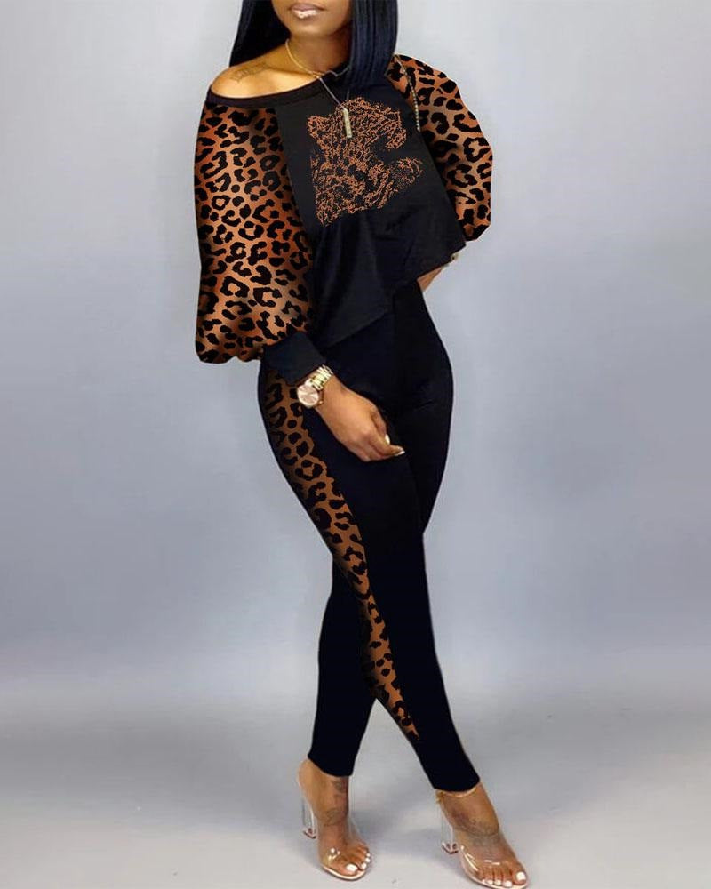 Conjunto de top holgado y pantalones ajustados con estampado gráfico informal de moda para mujer