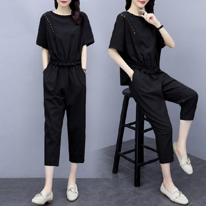 Conjunto de dos piezas formado por top y pantalón de manga corta y cuello redondo, informal, a la moda para mujer