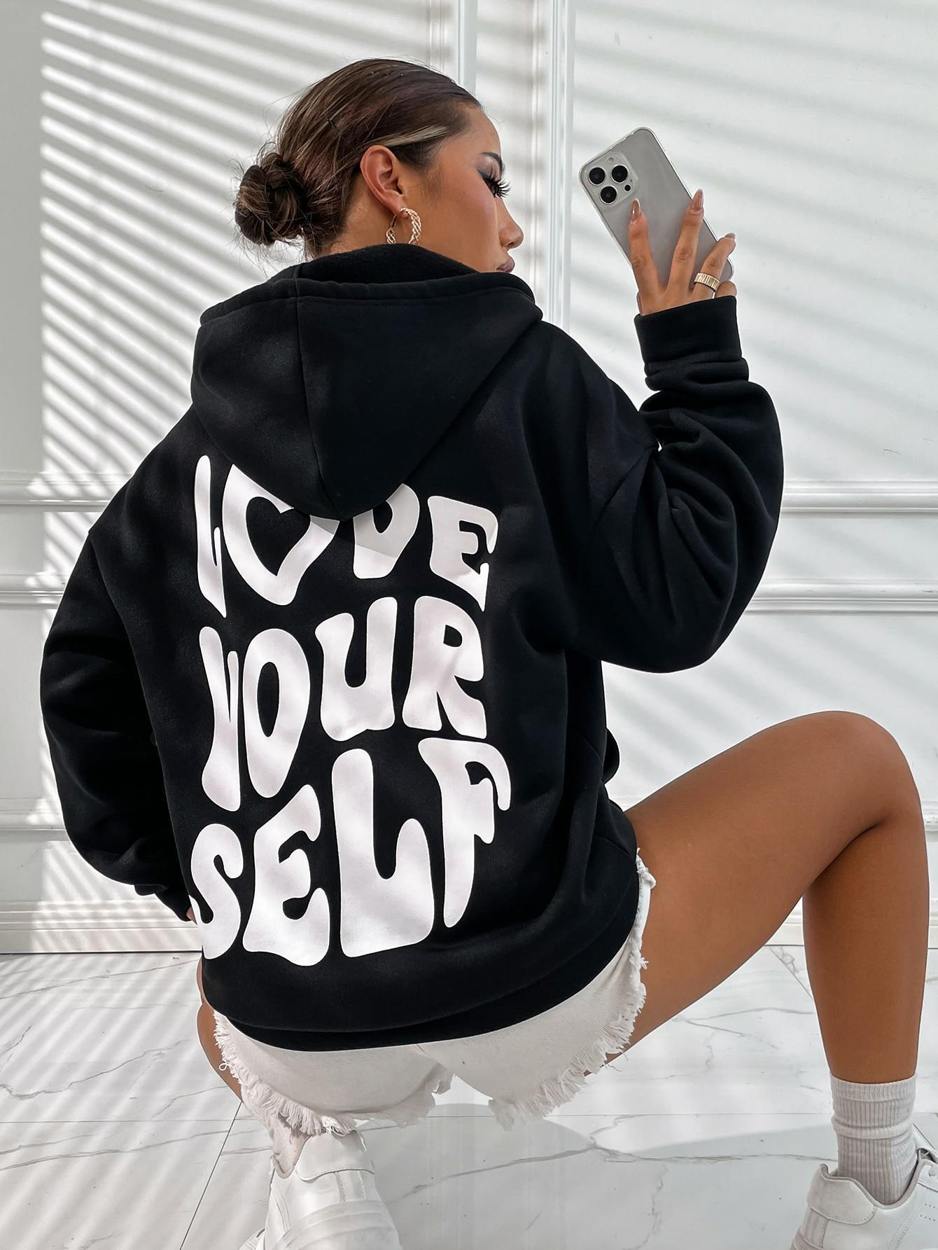 Sudadera con capucha de manga larga con estampado de letras en la espalda, holgada e informal para mujer