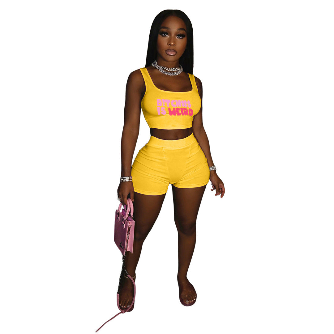 Conjunto deportivo informal para mujer con camiseta sin mangas y pantalones cortos con estampado de letras