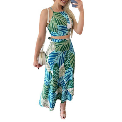 Conjunto de dos piezas para mujer, con top sin mangas y cuello halter estampado y falda de cintura alta, estilo informal y moderno para vacaciones.
