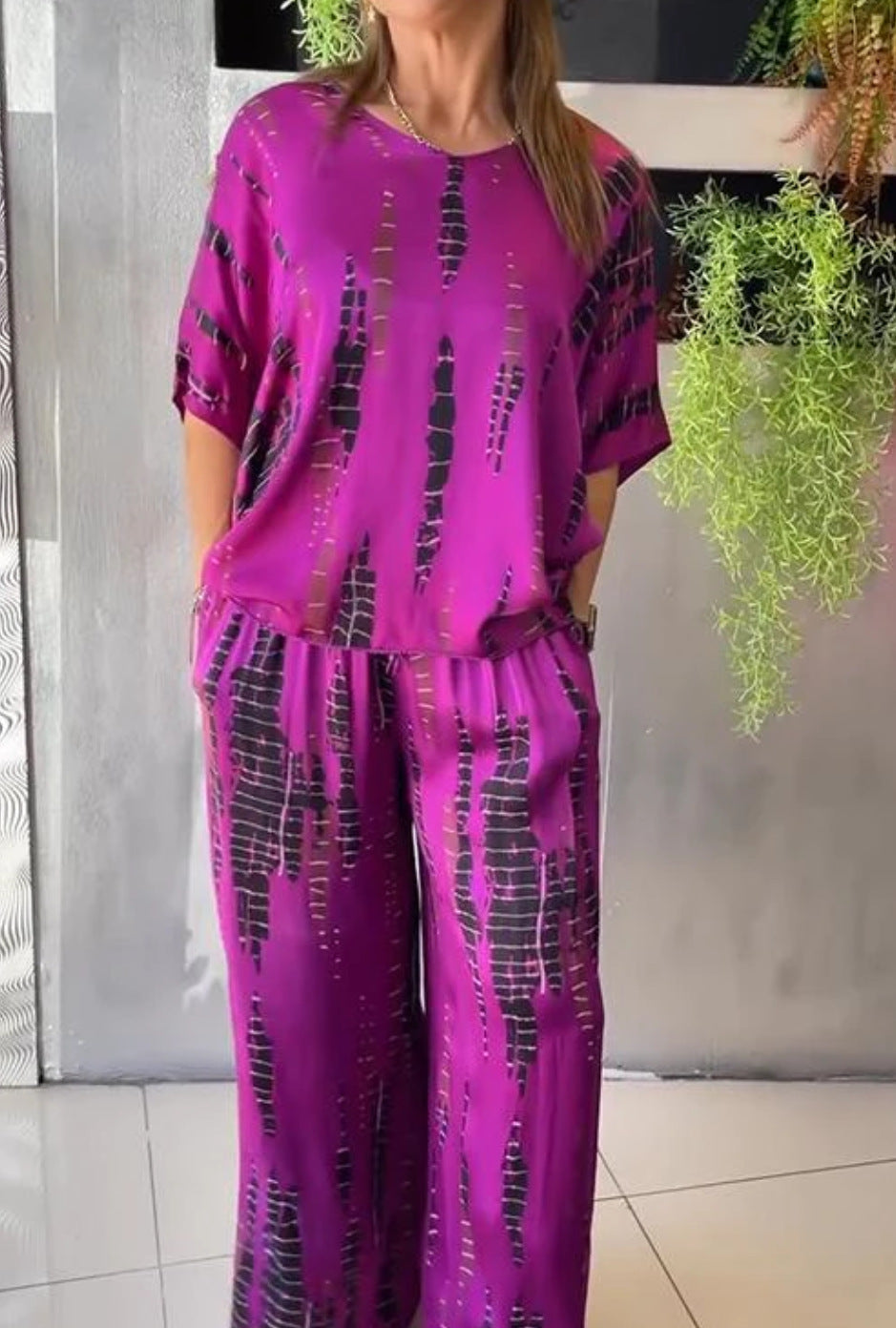 Conjunto de dos piezas de verano para mujer, informal, estampado, cuello redondo, manga corta, pantalones anchos y parte superior