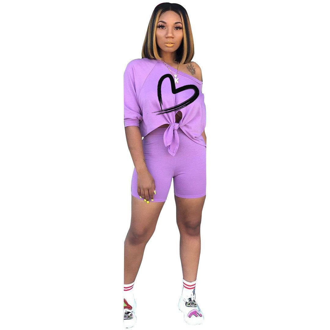 Conjunto informal de dos piezas para mujer, con hombros descubiertos, manga corta y estampado de corazones