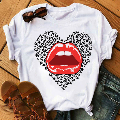Camiseta informal de manga corta con cuello redondo y estampado de labios para mujer