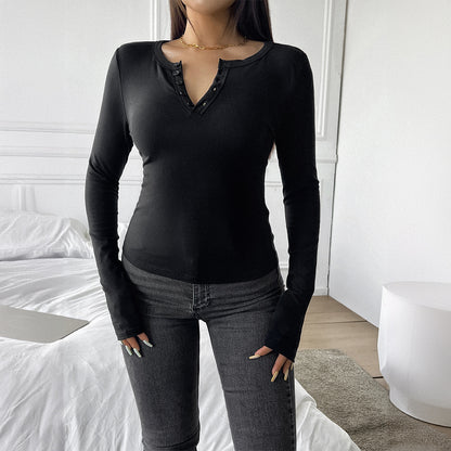 Camiseta informal sencilla de manga larga con cuello en V y botones para mujer