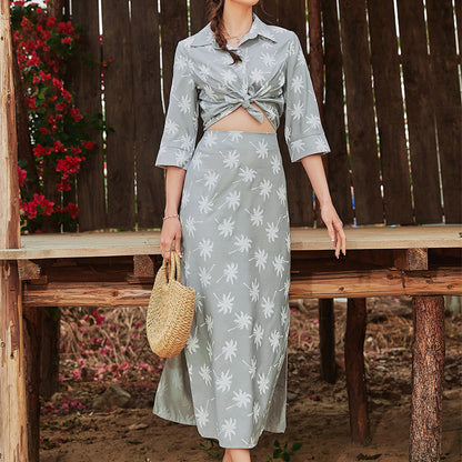 Conjunto de dos piezas formado por camisa y falda con abertura y estampado floral, informal, a la moda para mujer
