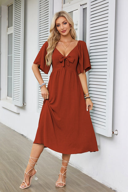 Vestido informal de manga corta con lazo y escote en V para mujer