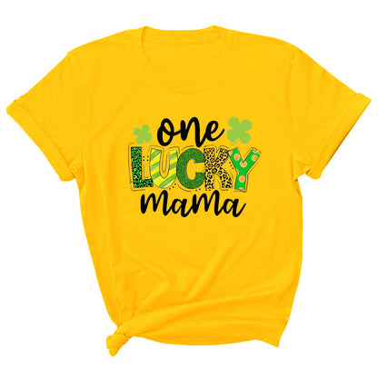 Camiseta informal de manga corta con cuello redondo y estampado de letras "One Lucky Mama" para mujer