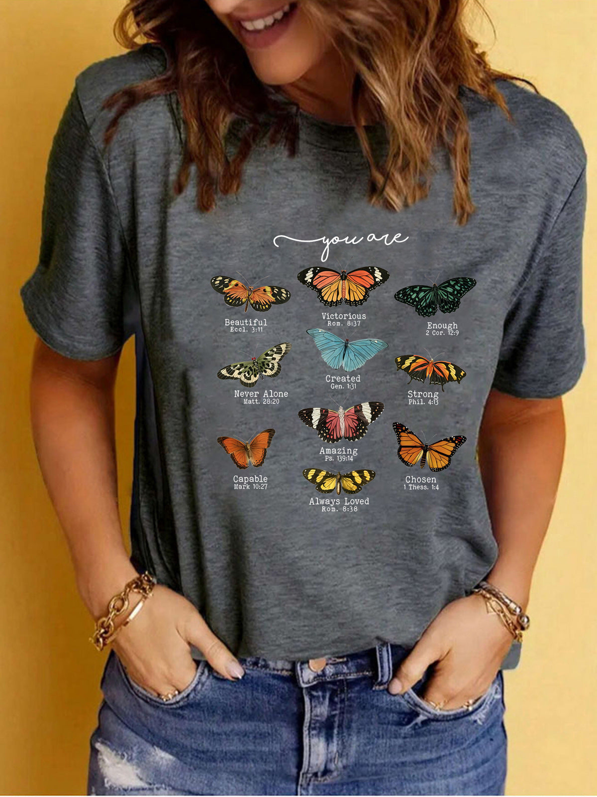 Camiseta informal holgada de manga corta con estampado de mariposas para mujer