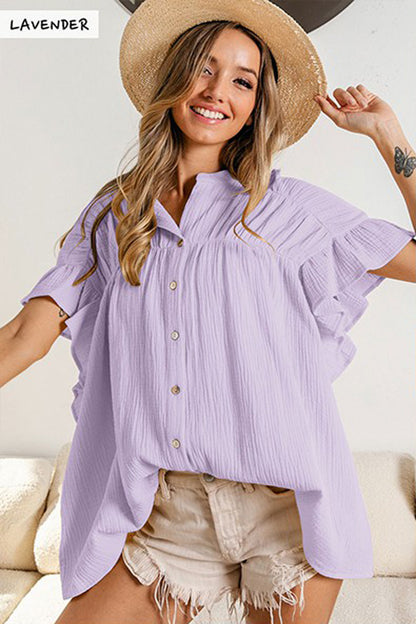 Blusa informal de color liso con cuello alto plisado y botonadura sencilla para mujer