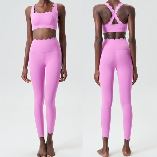 Conjunto de dos piezas de top y pantalones de yoga deportivos de ondas pequeñas con pegamento líquido de color sólido informal para mujer