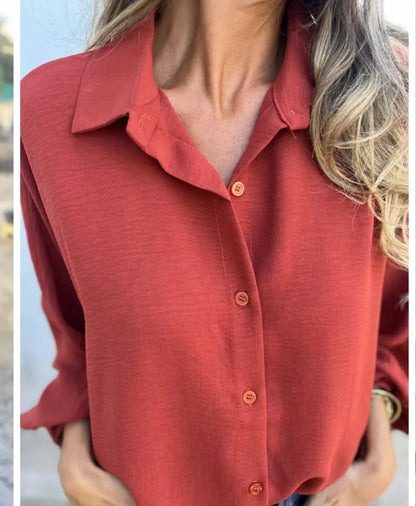 Blusa informal de manga larga con botones y estampado de flores de color liso para mujer