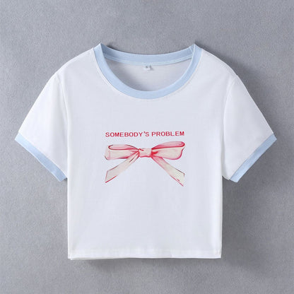 Camiseta corta de manga corta con cuello redondo y estampado de lazo informal de verano para mujer