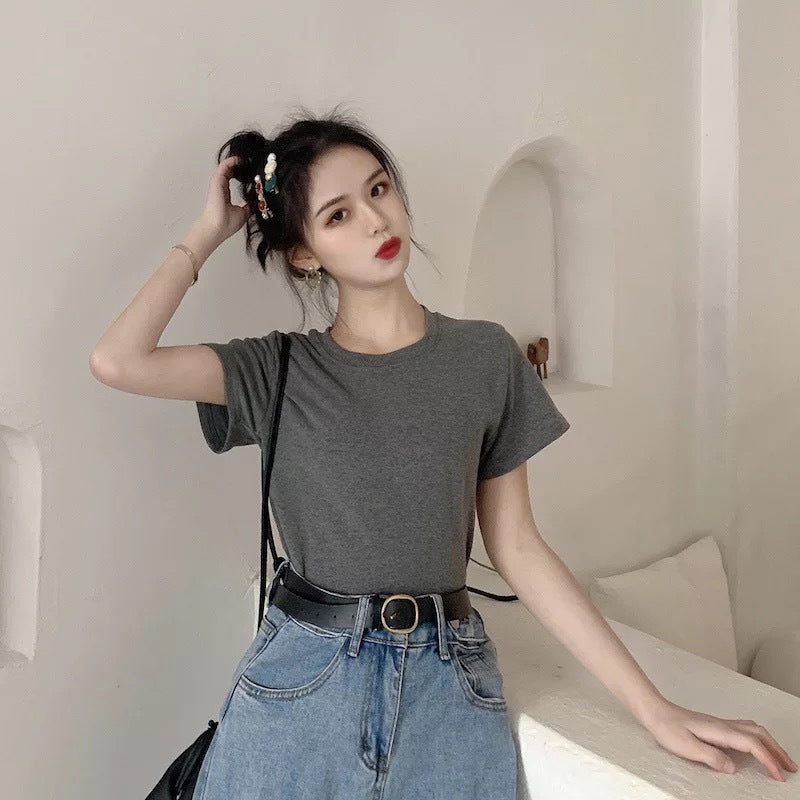 Camiseta informal de manga corta con cuello redondo y color liso para mujer