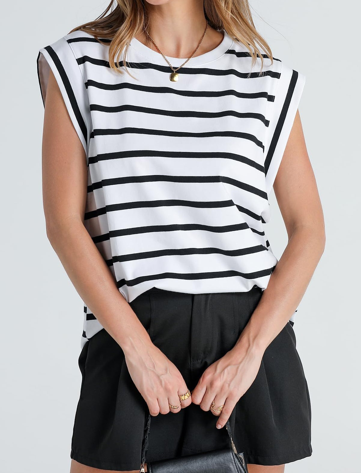 Camiseta básica informal de verano con mangas cortas para mujer