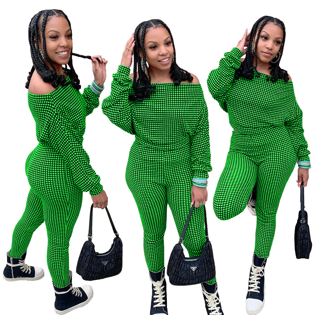 Conjunto de dos piezas de top y pantalón holgados informales de manga larga con cuello oblicuo y estampado a cuadros para mujer