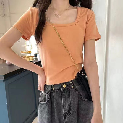 Camiseta informal de manga corta con cuello cuadrado y base de color liso para mujer