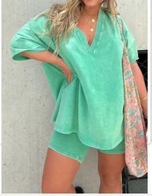 Women Fashion Casual Solid Color V-Neck Short-Sleeve Loose T-Shirt Tight Shorts Two-Piece Set
