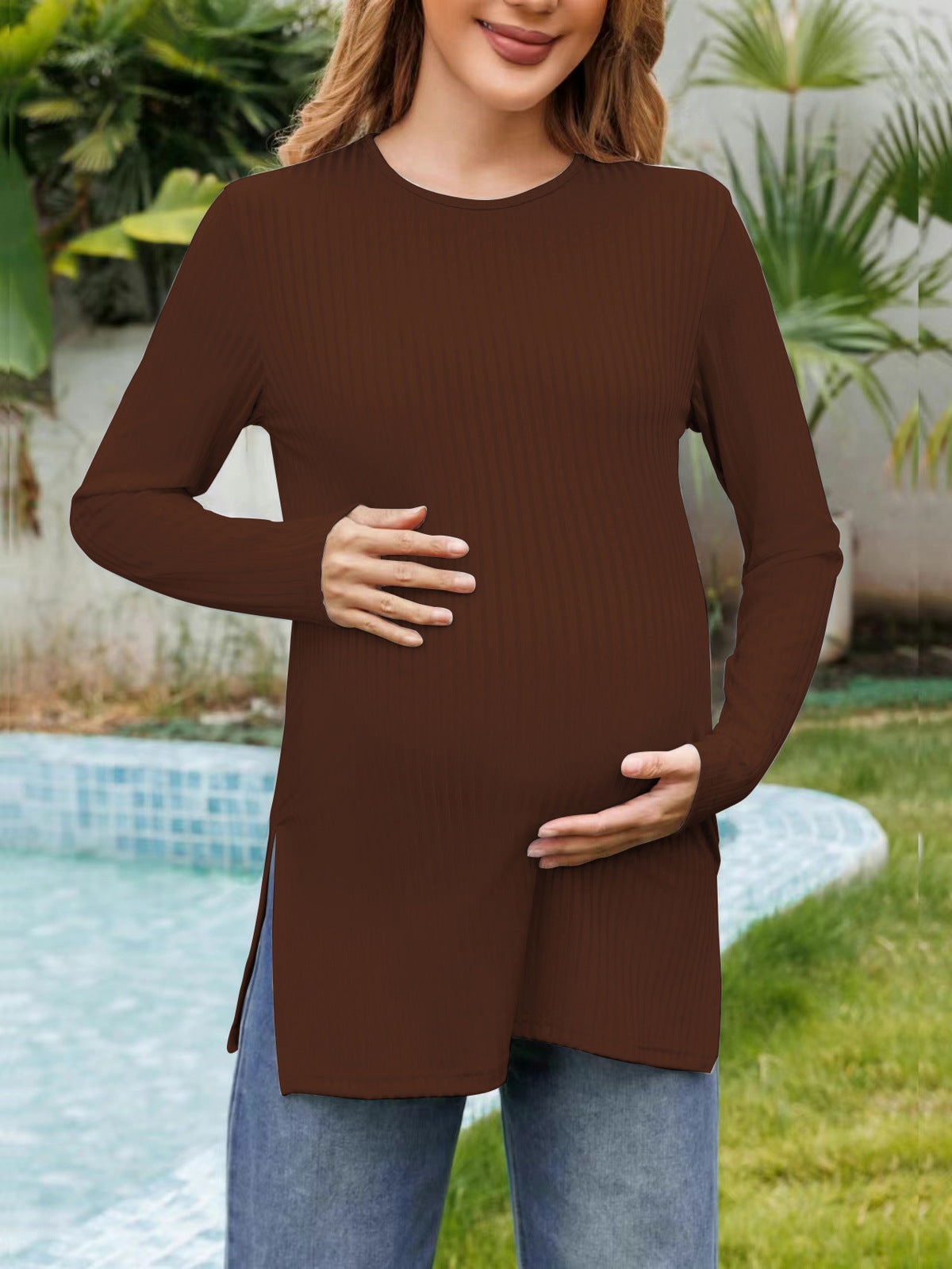Camiseta informal de manga larga con cuello redondo y abertura en color liso para embarazadas