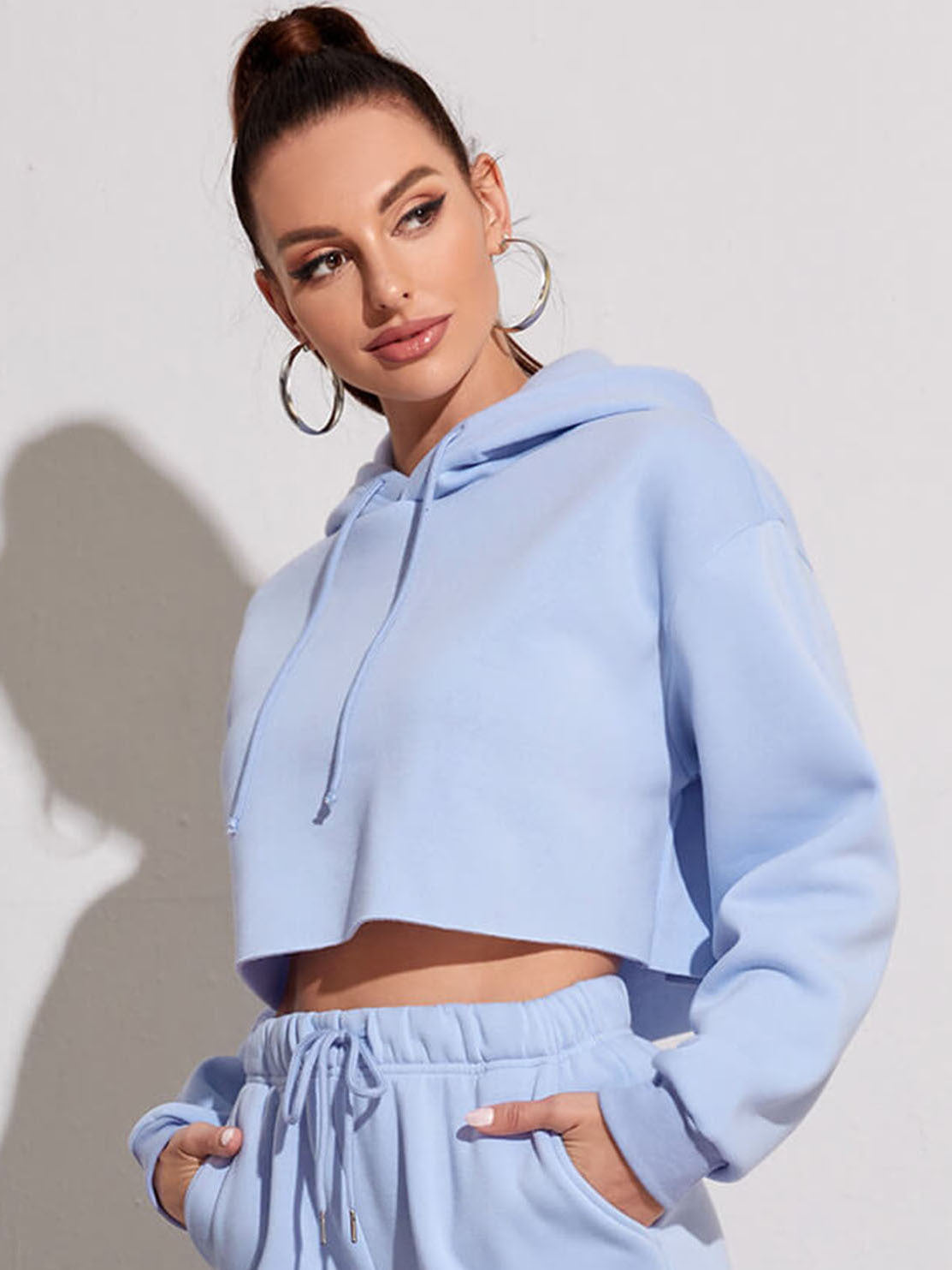 Sudadera corta básica informal de polar de color liso con mangas largas para mujer