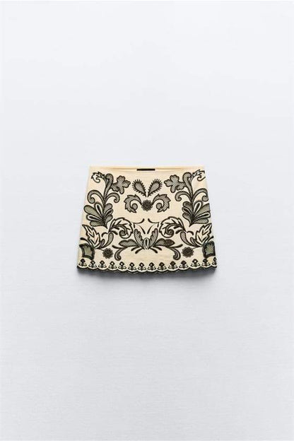 Conjunto de falda floral bordada Cornelia